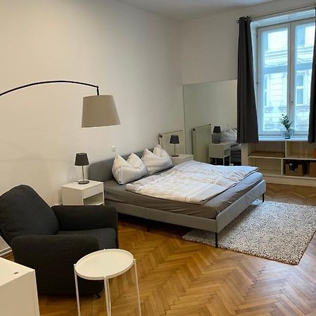 100M2 Apartment Naehe 1010 Wien Exterior photo