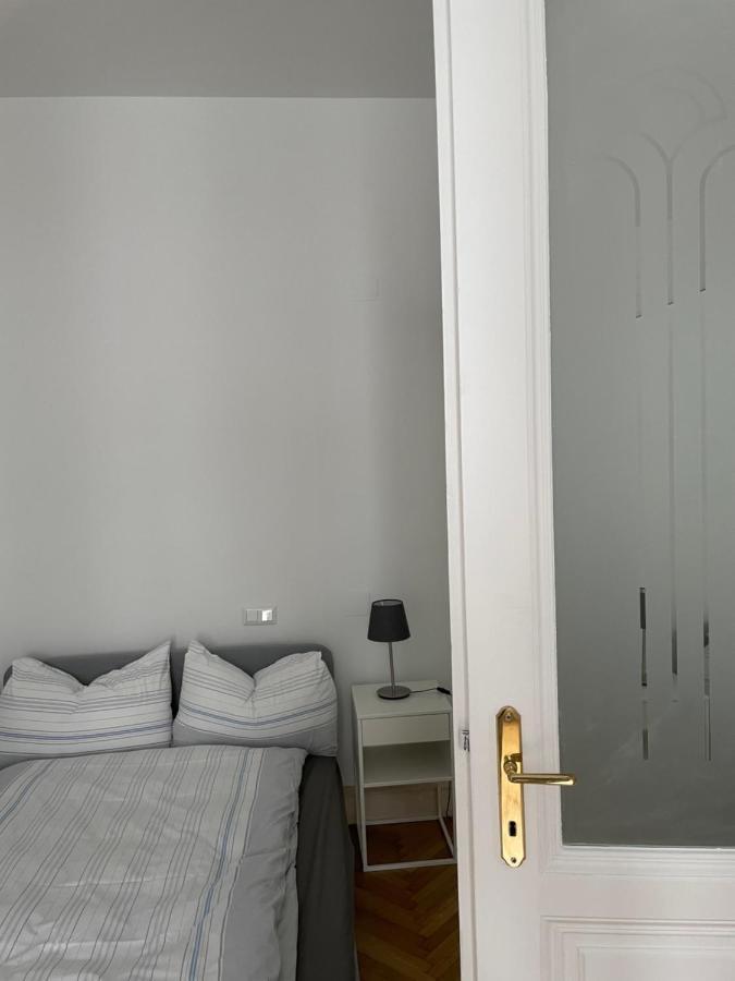 100M2 Apartment Naehe 1010 Wien Exterior photo