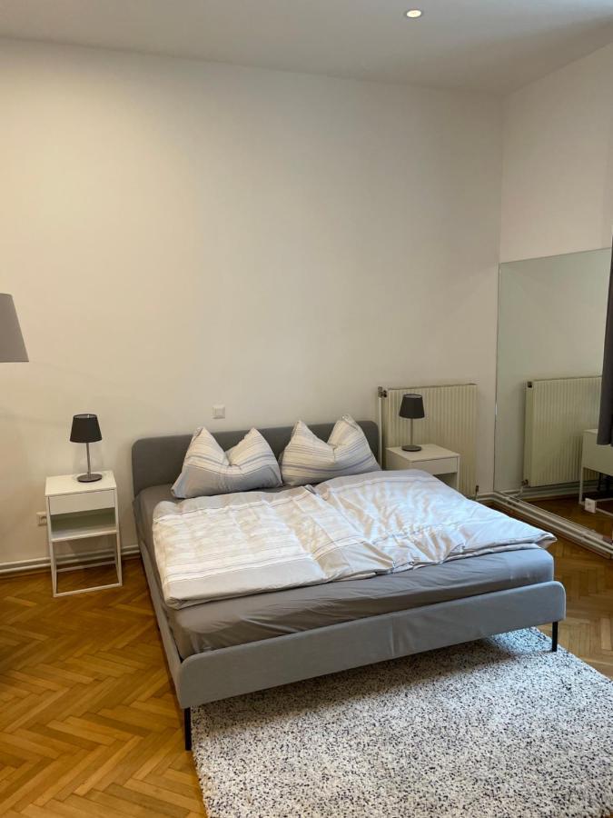 100M2 Apartment Naehe 1010 Wien Exterior photo